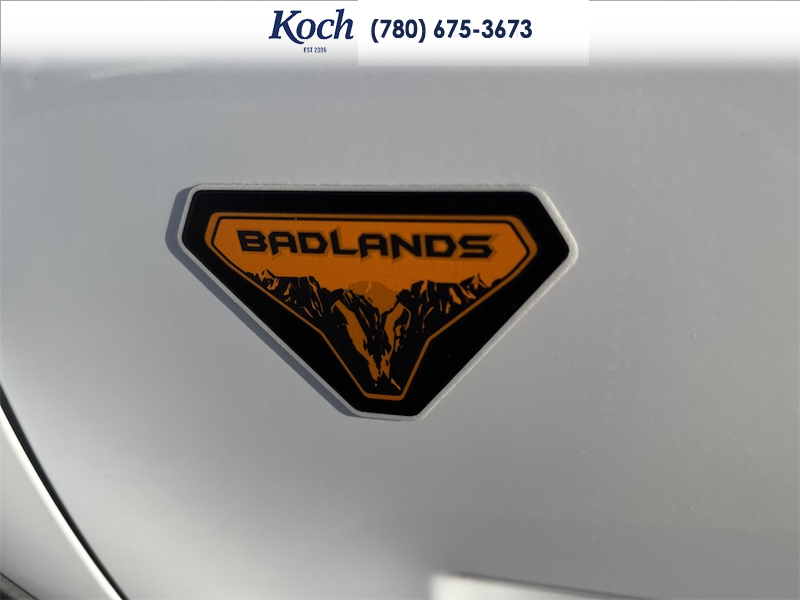 NEW 2026 Ford Bronco Sport Badlands - Oxford White Exterior / DARK SPACE GREY, LEATHER-TRIMMED FRONT SPORT CONTOUR BUCKET SEAT Interior - $50,430 - Stock #A26244 - VIN 3FMCR9DA7TRF11618 - Photo 35