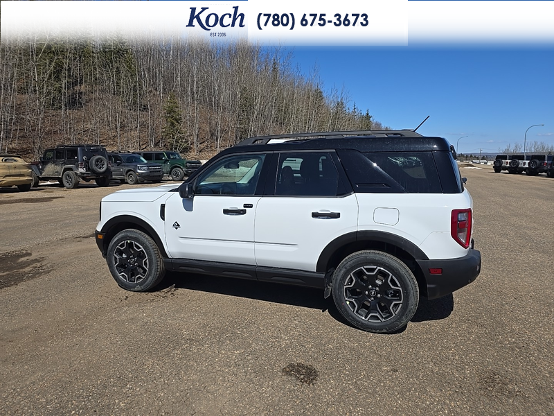NEW 2026 Ford Bronco Sport Outer Banks - Oxford White Exterior / EBONY BROWN VINYL Interior - $41,690 - Stock #A26146 - VIN 3FMCR9CN7TRE38626 - Photo 8