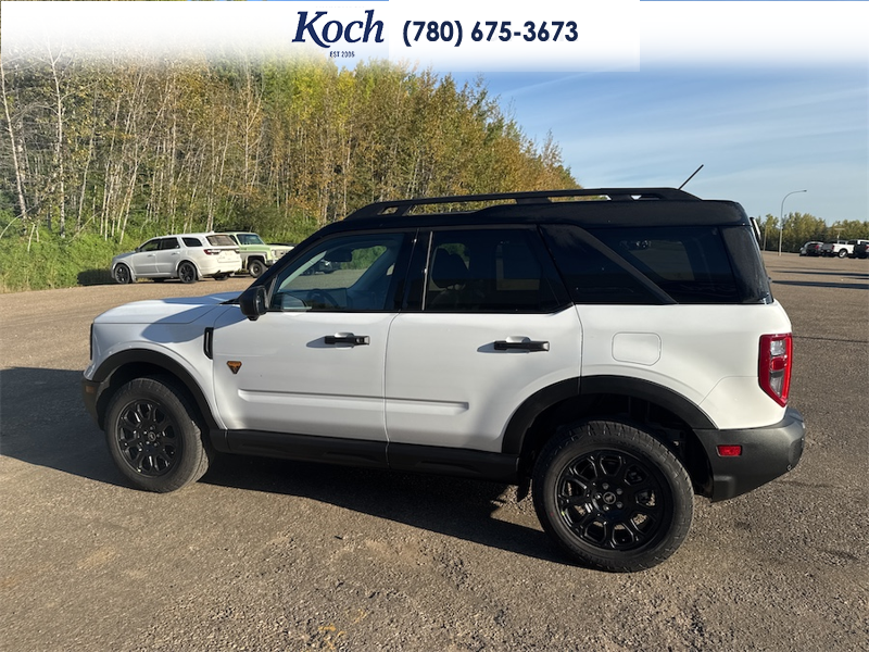 NEW 2026 Ford Bronco Sport Badlands - Oxford White Exterior / DARK SPACE GREY, LEATHER-TRIMMED FRONT SPORT CONTOUR BUCKET SEAT Interior - $50,430 - Stock #A26244 - VIN 3FMCR9DA7TRF11618 - Photo 8