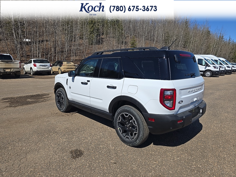 NEW 2026 Ford Bronco Sport Outer Banks - Oxford White Exterior / EBONY BROWN VINYL Interior - $41,690 - Stock #A26146 - VIN 3FMCR9CN7TRE38626 - Photo 9
