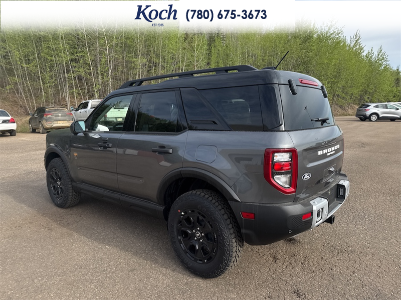NEW 2026 Ford Bronco Sport Badlands - Carbonized Grey Metallic Exterior / DARK SPACE GREY LEATHER Interior - $54,650 - Stock #A26058 - VIN 3FMCR9DAXTRE09097 - Photo 9