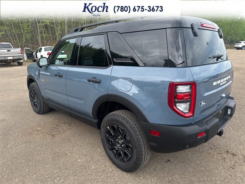 NEW 2026 Ford Bronco Sport Badlands - Azure Grey Metallic Tri-coat Exterior / DARK SPACE GREY LEATHER Interior - $47,740 - Stock #A26155 - VIN 3FMCR9DA9TRE50188 - Photo 9