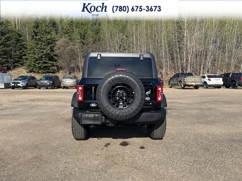 NEW 2026 Ford Bronco Outer Banks - Shadow Black Exterior / BLACK ONYX LEATHER TRIM/VINYL Interior - $85,165 - Stock #A26180 - VIN 1FMEE8BP7TLA88849 - Photo 10