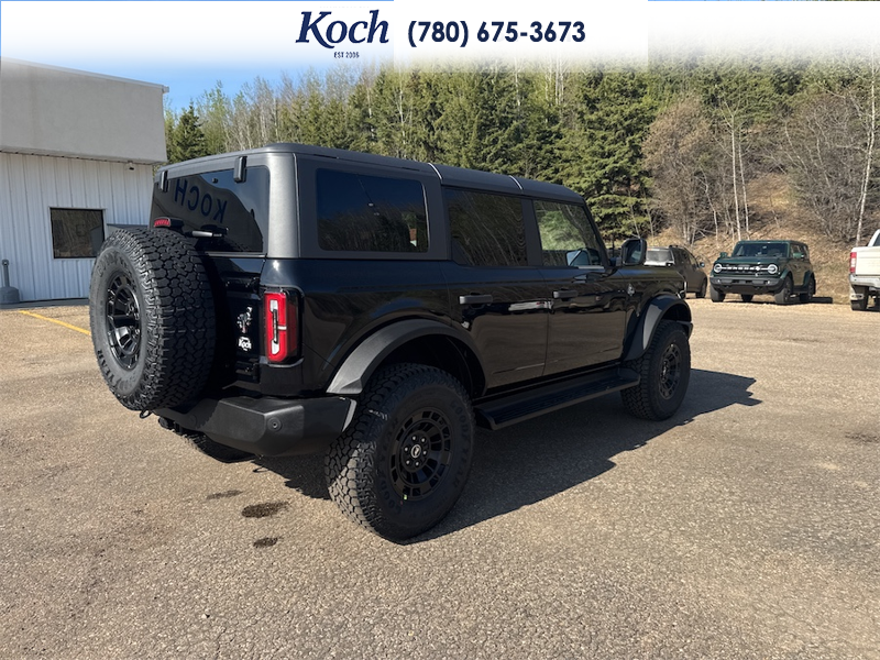 NEW 2026 Ford Bronco Outer Banks - Shadow Black Exterior / BLACK ONYX LEATHER TRIM/VINYL Interior - $85,165 - Stock #A26180 - VIN 1FMEE8BP7TLA88849 - Photo 11