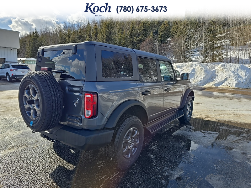NEW 2026 Ford Bronco Big Bend - Carbonized Grey Metallic Exterior / CARMELO PLATINUM LEATHER BUCKET Interior - $64,730 - Stock #A26033 - VIN 1FMDE7BH6TLA44727 - Photo 11