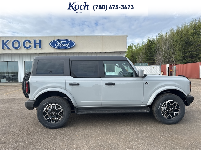 NEW 2026 Ford Bronco Outer Banks - Avalanche Exterior / BLACK ONYX LEATHER TRIM/VINYL Interior - $72,340 - Stock #A26078 - VIN 1FMDE8BH6TLA58407 - Photo 13