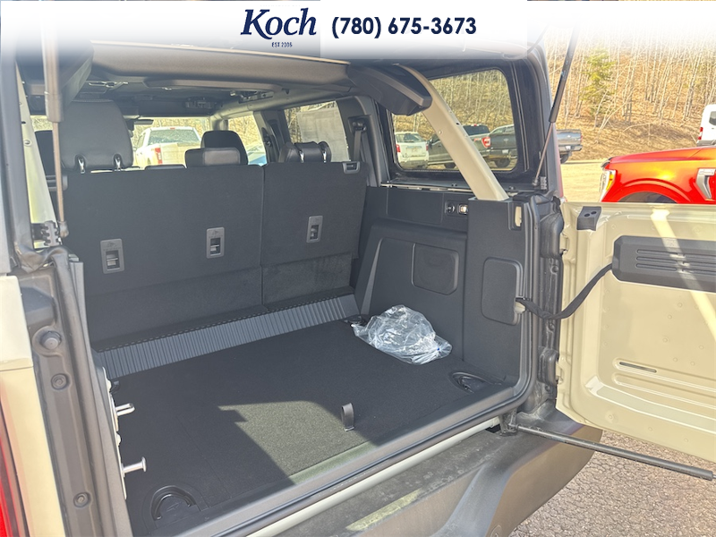 NEW 2026 Ford Bronco Big Bend - Desert Sand Exterior / VINYL SANDSTONE/BLACK SEATS Interior - $64,610 - Stock #A26147 - VIN 1FMDE7BH5TLA62524 - Photo 18