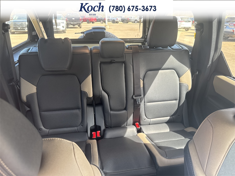 NEW 2026 Ford Bronco Big Bend - Desert Sand Exterior / VINYL SANDSTONE/BLACK SEATS Interior - $64,610 - Stock #A26147 - VIN 1FMDE7BH5TLA62524 - Photo 34