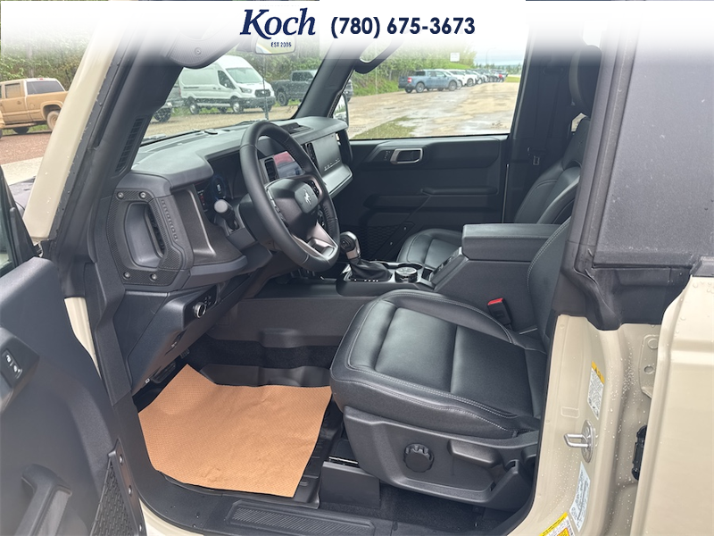 NEW 2026 Ford Bronco Big Bend - Desert Sand Exterior / CARMELO PLATINUM LEATHER BUCKET Interior - $57,742 - Stock #A26179 - VIN 1FMDE7BH9TLA89810 - Photo 17