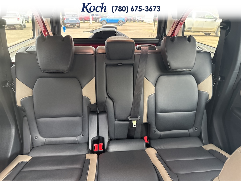 NEW 2026 Ford Bronco Big Bend - Ruby Red Tri-coat Metallic Exterior / VINYL SANDSTONE/BLACK SEATS Interior - $66,585 - Stock #A26053 - VIN 1FMDE7BH4TLA48887 - Photo 22
