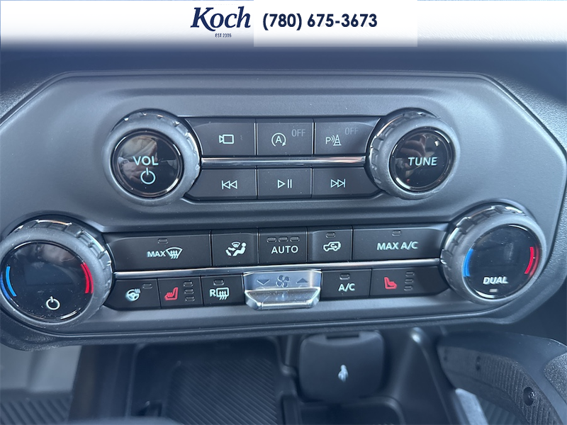 NEW 2026 Ford Bronco Outer Banks - Shadow Black Exterior / BLACK ONYX LEATHER TRIM/VINYL Interior - $85,165 - Stock #A26180 - VIN 1FMEE8BP7TLA88849 - Photo 24