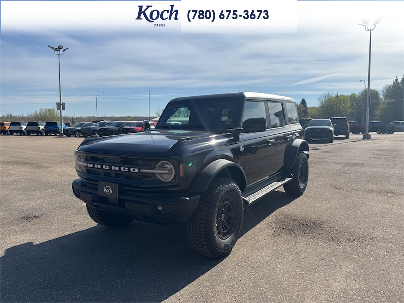 NEW 2026 Ford Bronco Outer Banks - Shadow Black Exterior / BLACK ONYX LEATHER TRIM/VINYL Interior - $85,165 - Stock #A26180 - VIN 1FMEE8BP7TLA88849 - Photo 4