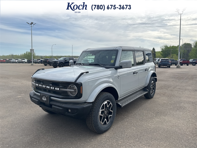 NEW 2026 Ford Bronco Outer Banks - Avalanche Exterior / BLACK ONYX LEATHER TRIM/VINYL Interior - $72,340 - Stock #A26078 - VIN 1FMDE8BH6TLA58407 - Photo 4