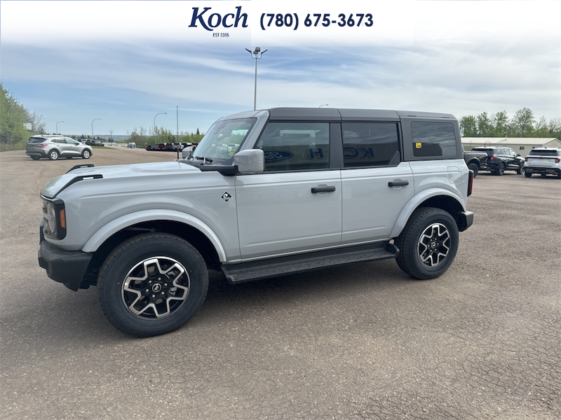 NEW 2026 Ford Bronco Outer Banks - Avalanche Exterior / BLACK ONYX LEATHER TRIM/VINYL Interior - $72,340 - Stock #A26078 - VIN 1FMDE8BH6TLA58407 - Photo 5