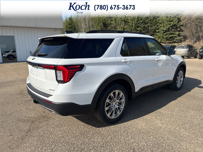 NEW 2026 Ford Explorer Active - Star White Tri-coat Metallic Exterior / DARK SPACE GREY ACTIVEX Interior - $60,930 - Stock #A26181 - VIN 1FMUK8DH4TGB58794 - Photo 11