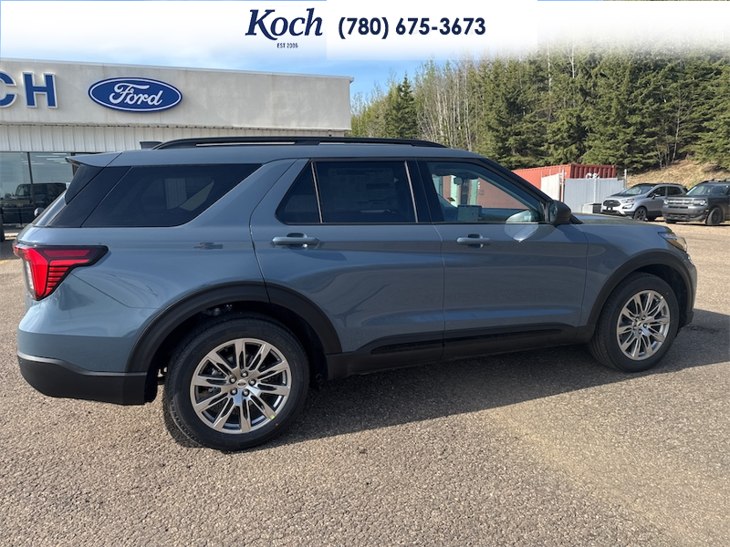 NEW 2026 Ford Explorer Active - Vapor Blue Exterior / DARK SPACE GREY ACTIVEX Interior - $60,730 - Stock #A26198 - VIN 1FMUK8DH3TGB58110 - Photo 12