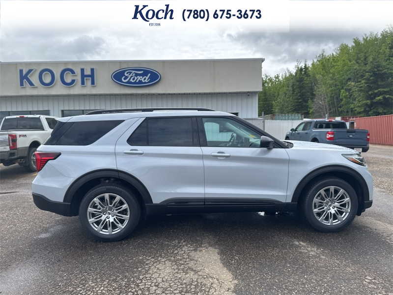 NEW 2026 Ford Explorer Active - Crystal White Tricoat Exterior / DARK SPACE GREY ACTIVEX Interior - $54,237 - Stock #A26191 - VIN 1FMUK8DH1TGB87329 - Photo 13