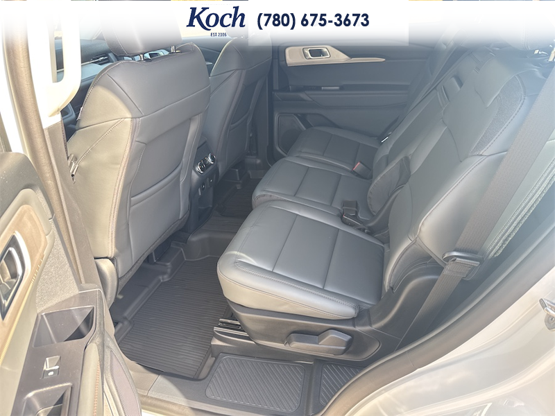 NEW 2026 Ford Explorer Active - Star White Tri-coat Metallic Exterior / DARK SPACE GREY ACTIVEX Interior - $60,930 - Stock #A26181 - VIN 1FMUK8DH4TGB58794 - Photo 18