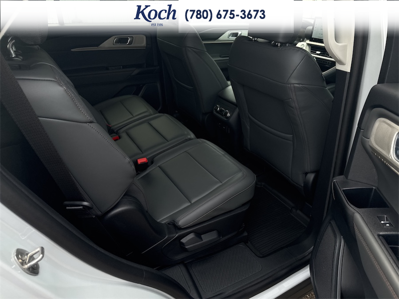 NEW 2026 Ford Explorer Active - Crystal White Tricoat Exterior / DARK SPACE GREY ACTIVEX Interior - $54,237 - Stock #A26191 - VIN 1FMUK8DH1TGB87329 - Photo 20
