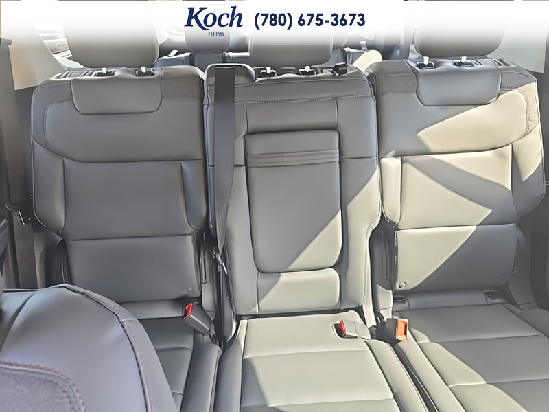 NEW 2026 Ford Explorer Active - Agate Black Exterior - $59,730 - Stock #A26138 - VIN 1FMUK8DHXTGB34757 - Photo 22