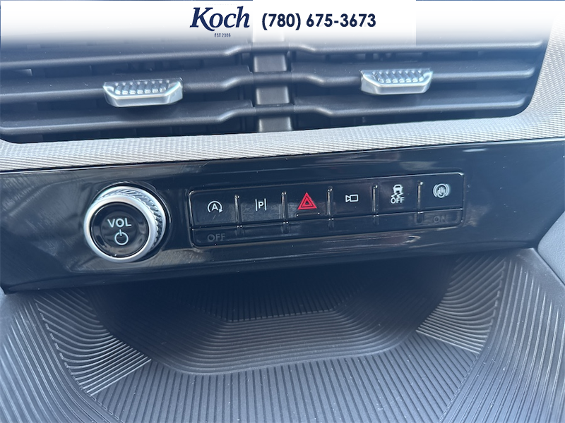 NEW 2026 Ford Explorer Active - Star White Tri-coat Metallic Exterior / DARK SPACE GREY ACTIVEX Interior - $59,930 - Stock #A26181 - VIN 1FMUK8DH4TGB58794 - Photo 24
