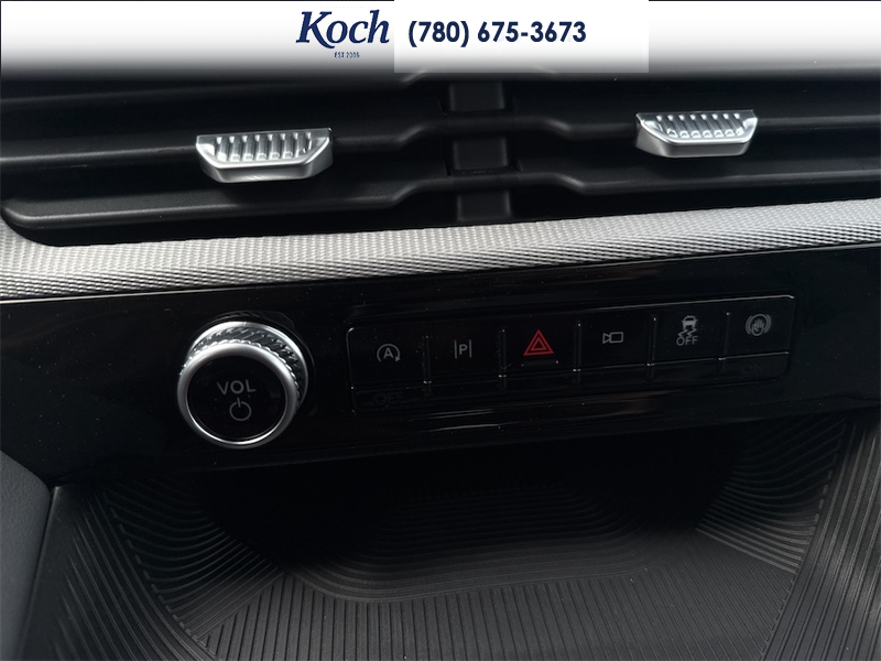 NEW 2026 Ford Explorer Active - Crystal White Tricoat Exterior / DARK SPACE GREY ACTIVEX Interior - $54,237 - Stock #A26191 - VIN 1FMUK8DH1TGB87329 - Photo 24