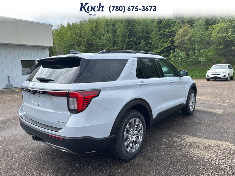 NEW 2026 Ford Explorer Active - Crystal White Tricoat Exterior / DARK SPACE GREY ACTIVEX Interior - $54,237 - Stock #A26191 - VIN 1FMUK8DH1TGB87329 - Photo 2