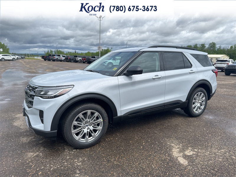 NEW 2026 Ford Explorer Active - Crystal White Tricoat Exterior / DARK SPACE GREY ACTIVEX Interior - $54,237 - Stock #A26191 - VIN 1FMUK8DH1TGB87329 - Photo 5