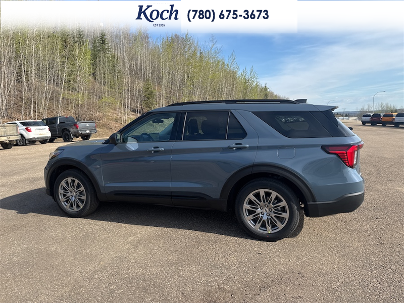 NEW 2026 Ford Explorer Active - Vapor Blue Exterior / DARK SPACE GREY ACTIVEX Interior - $60,730 - Stock #A26198 - VIN 1FMUK8DH3TGB58110 - Photo 8
