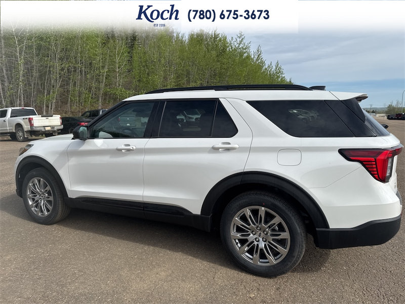 NEW 2026 Ford Explorer Active - Star White Tri-coat Metallic Exterior - $60,530 - Stock #A26057 - VIN 1FMUK8DHXTGA82787 - Photo 8