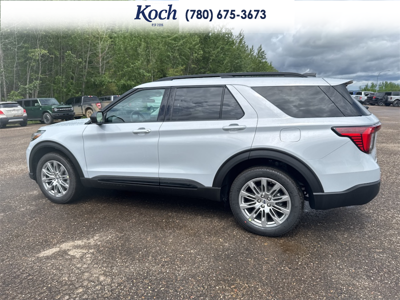 NEW 2026 Ford Explorer Active - Crystal White Tricoat Exterior / DARK SPACE GREY ACTIVEX Interior - $54,237 - Stock #A26191 - VIN 1FMUK8DH1TGB87329 - Photo 8