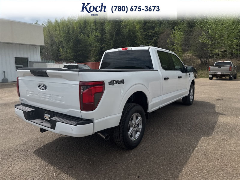 NEW 2026 Ford F-150 XLT - Oxford White Exterior / DARK SLATE CLOTH Interior - $67,740 - Stock #A26184 - VIN 1FTFW3L89TKD81786 - Photo 11