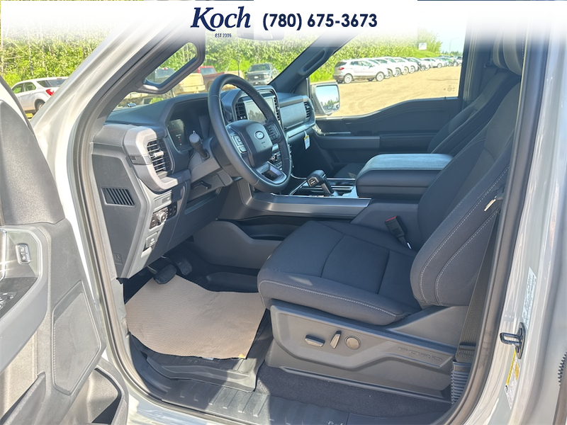 NEW 2026 Ford F-150 XLT - Avalanche Exterior / BLACK, UNIQUE SPORT CLOTH 40/CONSOLE/40 FRONT-SEATS Interior - $78,460 - Stock #A26208 - VIN 1FTFW3L85TKE40946 - Photo 17