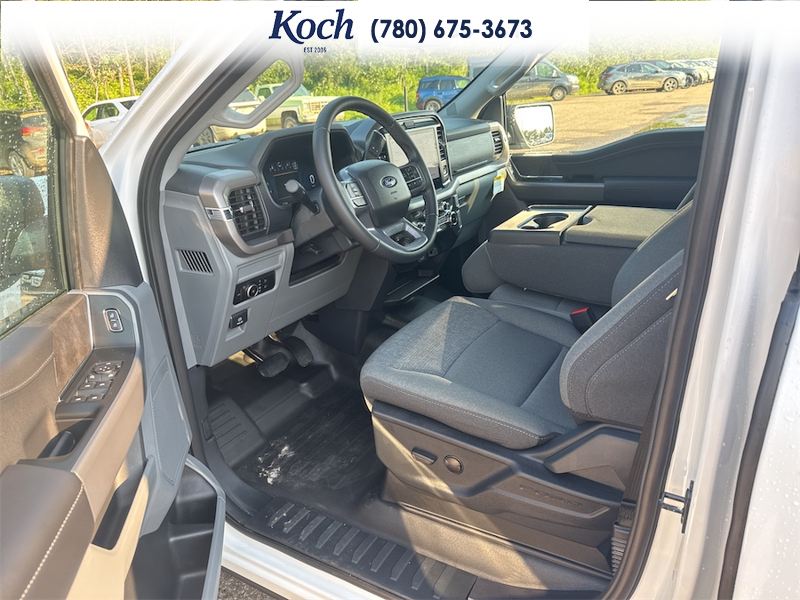 NEW 2026 Ford F-150 XLT - Oxford White Exterior / BLACK W/MEDIUM DARK SLATE, CLOTH 40/20/40 FRONT SEAT (M) Interior - $70,690 - Stock #A26228 - VIN 1FTFW3L88TKE54517 - Photo 17