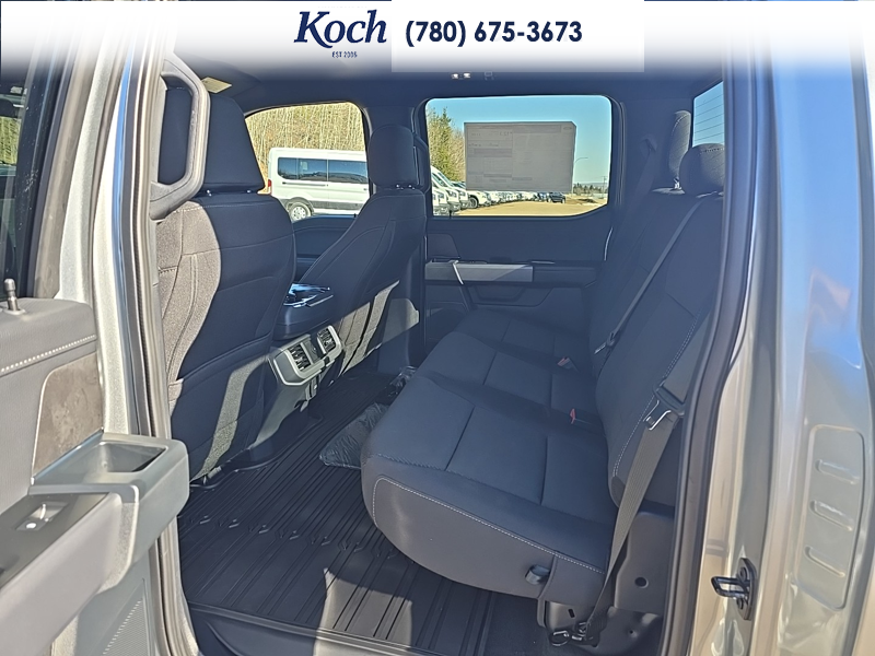 NEW 2026 Ford F-150 XLT - Iconic Silver Metallic Exterior / BLACK, UNIQUE SPORT CLOTH 40/CONSOLE/40 FRONT-SEATS Interior - $69,931 - Stock #A26081 - VIN 1FTFW3L8XTKD29213 - Photo 18