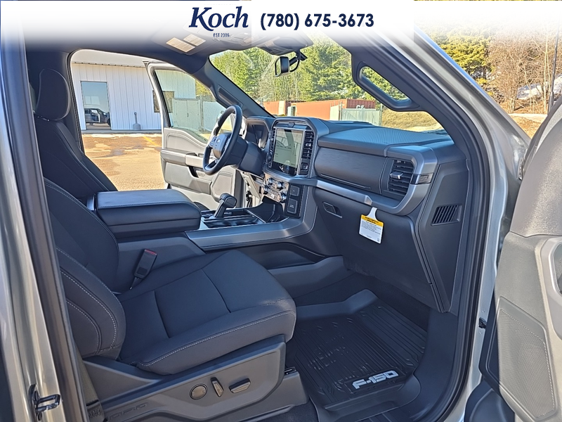 NEW 2026 Ford F-150 XLT - Iconic Silver Metallic Exterior / BLACK, UNIQUE SPORT CLOTH 40/CONSOLE/40 FRONT-SEATS Interior - $69,931 - Stock #A26081 - VIN 1FTFW3L8XTKD29213 - Photo 21