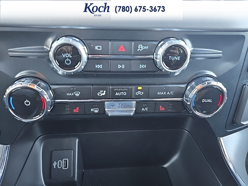 NEW 2026 Ford F-150 XLT - Iconic Silver Metallic Exterior / BLACK, UNIQUE SPORT CLOTH 40/CONSOLE/40 FRONT-SEATS Interior - $69,931 - Stock #A26081 - VIN 1FTFW3L8XTKD29213 - Photo 24