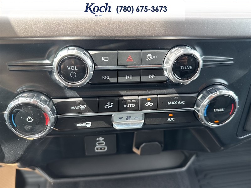 NEW 2026 Ford F-150 XLT - Oxford White Exterior / DARK SLATE CLOTH Interior - $67,740 - Stock #A26184 - VIN 1FTFW3L89TKD81786 - Photo 25