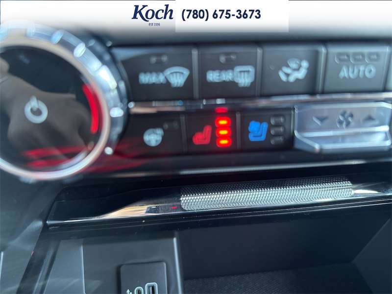 NEW 2026 Ford F-150 LARIAT - Agate Black Metallic Exterior / BLACK, ACTIVEX TRIMMED 40/CONSOLE/40 FRONT SEATS (B) Interior - $84,235 - Stock #A26216 - VIN 1FTFW5L82TKE41189 - Photo 28