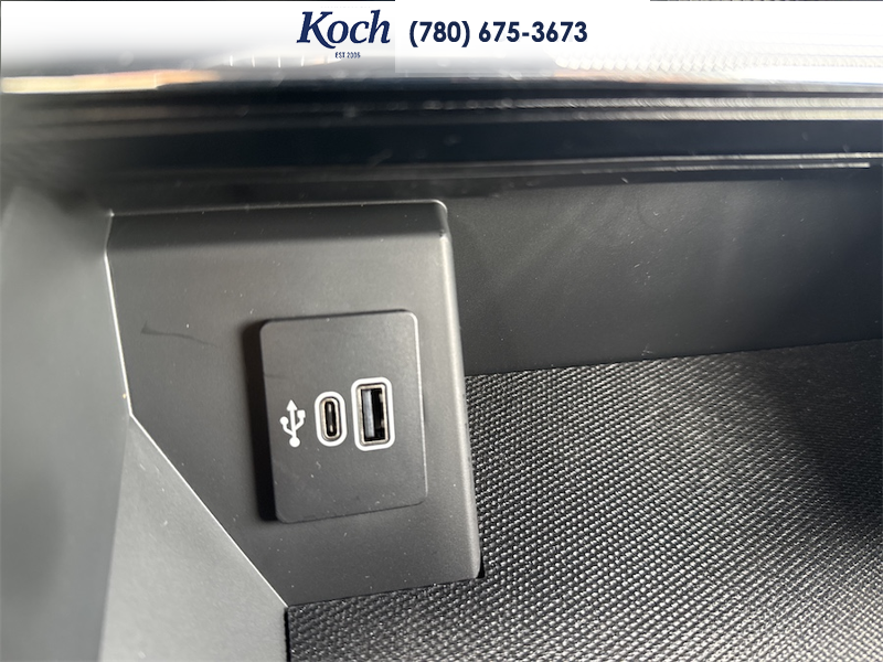 NEW 2026 Ford F-150 LARIAT - Iconic Silver Metallic Exterior / BLACK Interior - $77,297 - Stock #A26077 - VIN 1FTFW5L88TKD37502 - Photo 30