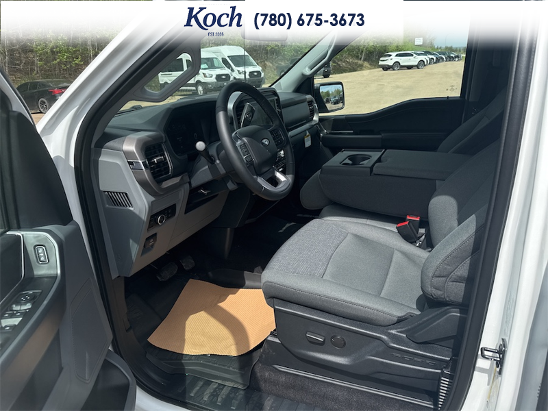 NEW 2026 Ford F-150 XLT - Oxford White Exterior / DARK SLATE CLOTH Interior - $67,740 - Stock #A26184 - VIN 1FTFW3L89TKD81786 - Photo 33