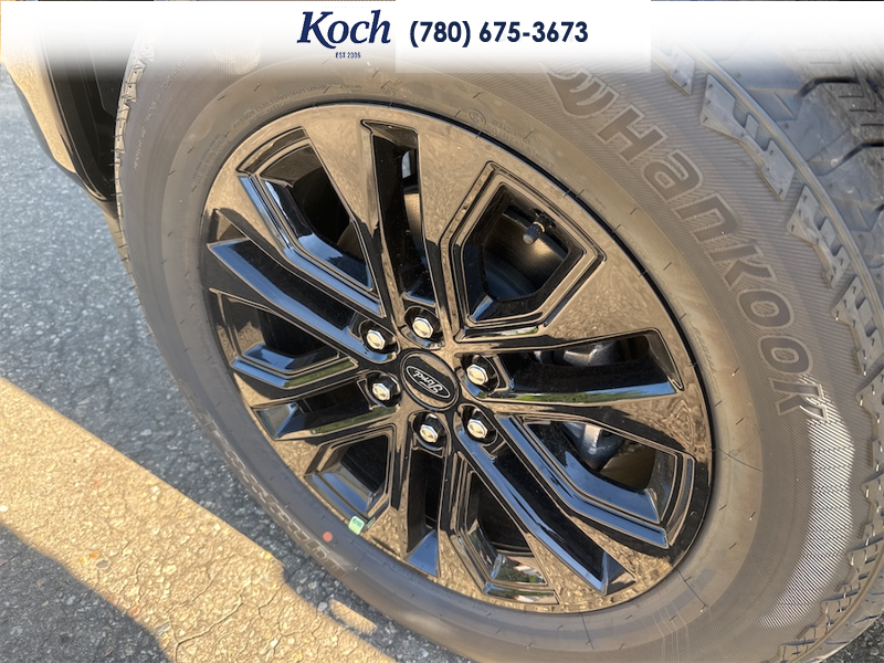 NEW 2026 Ford F-150 LARIAT - Agate Black Metallic Exterior / BLACK, ACTIVEX TRIMMED 40/CONSOLE/40 FRONT SEATS (B) Interior - $84,235 - Stock #A26216 - VIN 1FTFW5L82TKE41189 - Photo 36