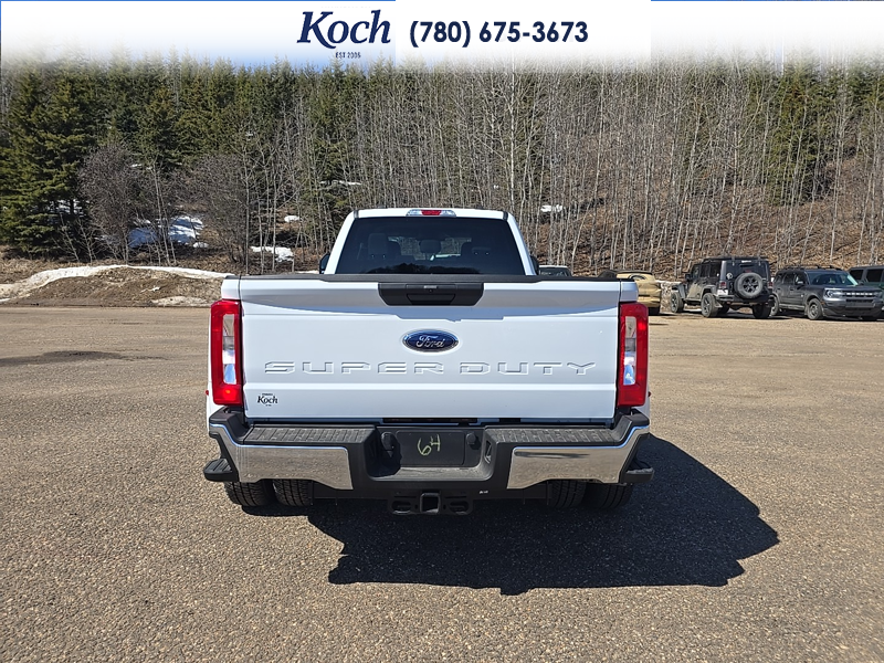 NEW 2026 Ford F-350 Super Duty XLT - Oxford White Exterior / MEDIUM DARK SLATE CLOTH Interior - $96,610 - Stock #A26124 - VIN 1FT8W3DT0TED88927 - Photo 10