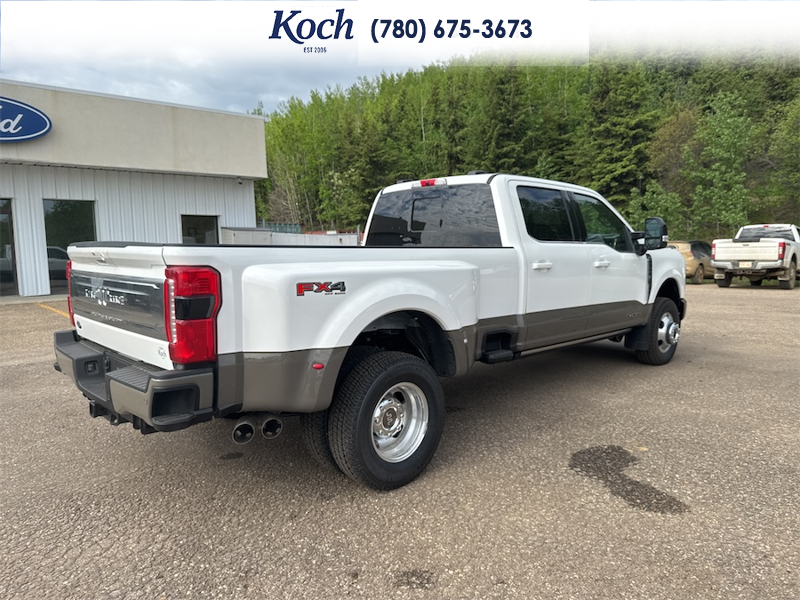 NEW 2026 Ford F-350 Super Duty King Ranch - Star White Tri-coat Metallic Exterior / JAVA LEATHER Interior - $124,339 - Stock #A26200 - VIN 1FT8W3DTXTEE46591 - Photo 11
