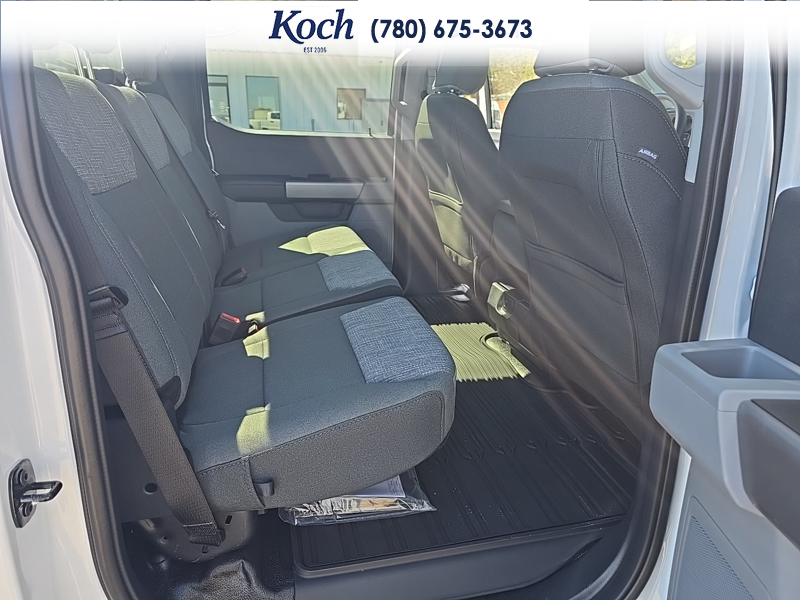 NEW 2026 Ford F-350 Super Duty XLT - Oxford White Exterior / MEDIUM DARK SLATE CLOTH Interior - $96,610 - Stock #A26124 - VIN 1FT8W3DT0TED88927 - Photo 20