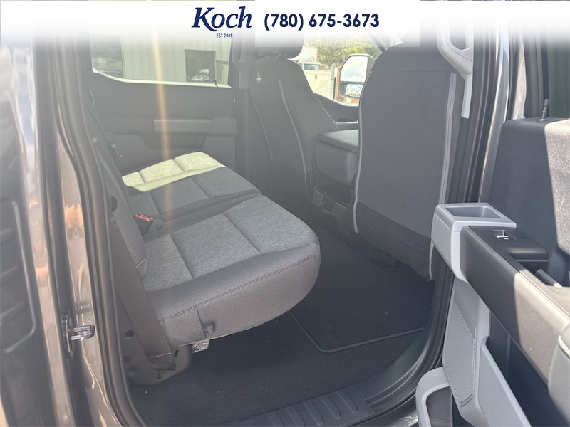 NEW 2026 Ford F-350 Super Duty XL - Carbonized Grey Metallic Exterior / MEDIUM DARK SLATE CLOTH Interior - $93,974 - Stock #A26131 - VIN 1FT8W3BT4TED60504 - Photo 20