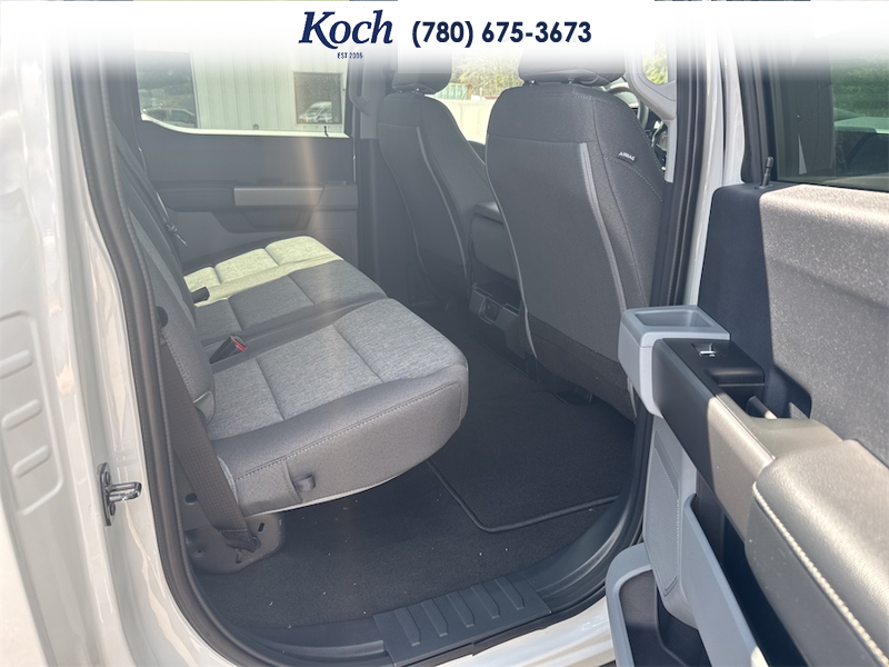 NEW 2026 Ford F-350 Super Duty XL - Avalanche Exterior / MEDIUM DARK SLATE CLOTH Interior - $93,724 - Stock #A26116 - VIN 1FT8W3BTXTED99842 - Photo 20