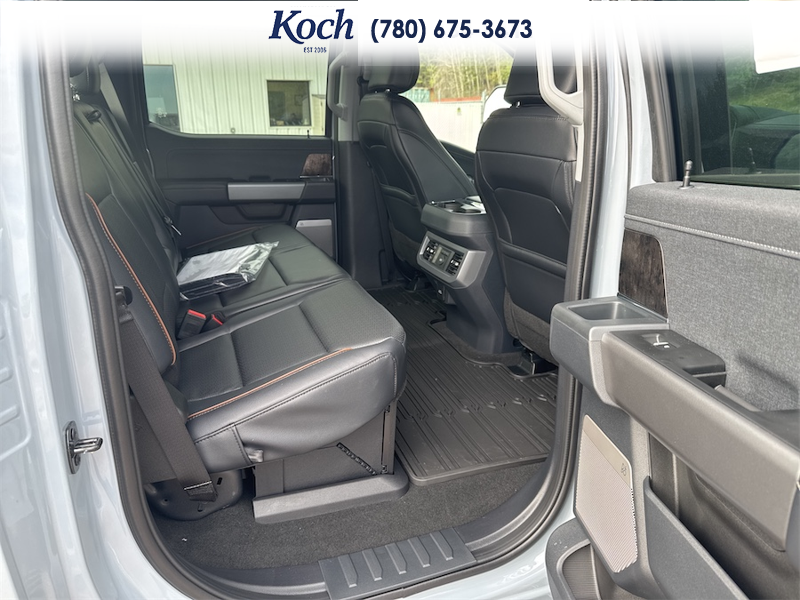 NEW 2026 Ford F-350 Super Duty Lariat - Glacier Gray Exterior / BLACK LEATHER Interior - $110,398 - Stock #A26106 - VIN 1FT8W3BT1TED89765 - Photo 20