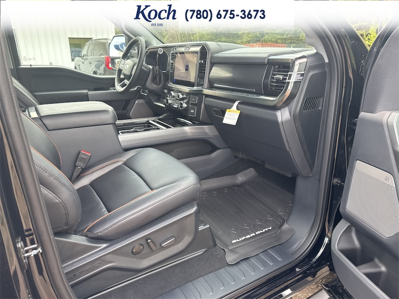 NEW 2026 Ford F-350 Super Duty Lariat - Agate Black Exterior / BAJA LEATHER TRIM Interior - $109,768 - Stock #A26168 - VIN 1FT8W3BT5TEE59106 - Photo 21
