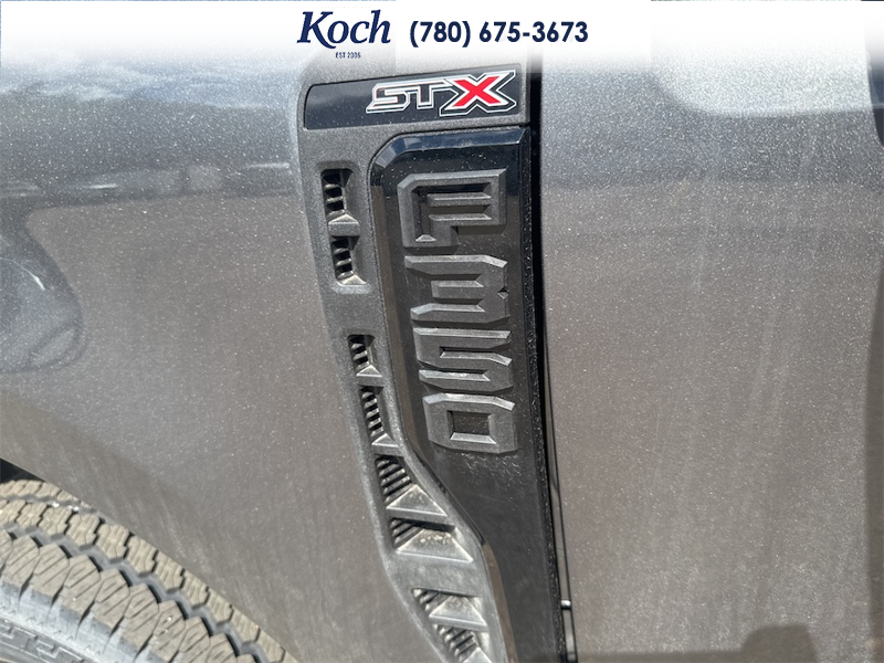 NEW 2026 Ford F-350 Super Duty XL - Carbonized Grey Metallic Exterior / MEDIUM DARK SLATE CLOTH Interior - $93,974 - Stock #A26131 - VIN 1FT8W3BT4TED60504 - Photo 32